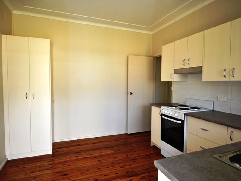 12 Waratah Street, East Gosford NSW 2250