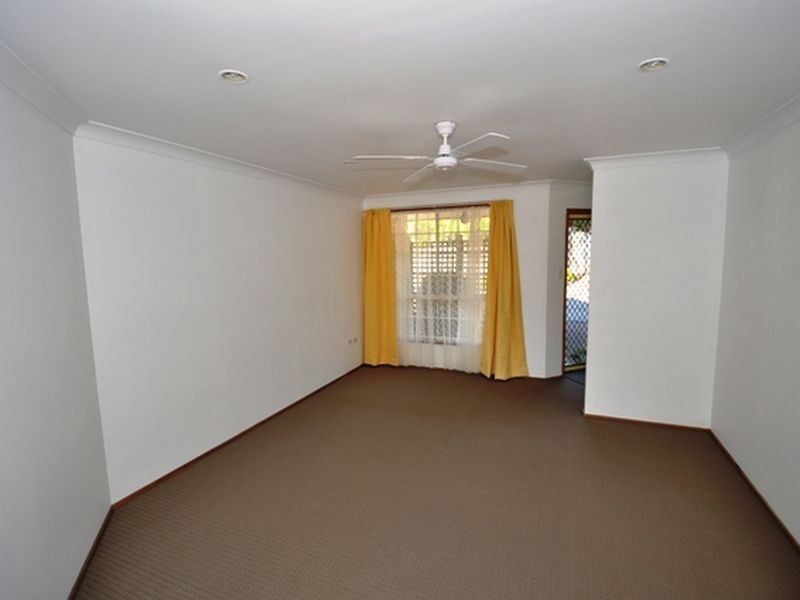 8/15 Elm Road, Narara NSW 2250
