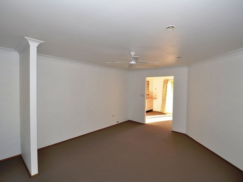 8/15 Elm Road, Narara NSW 2250