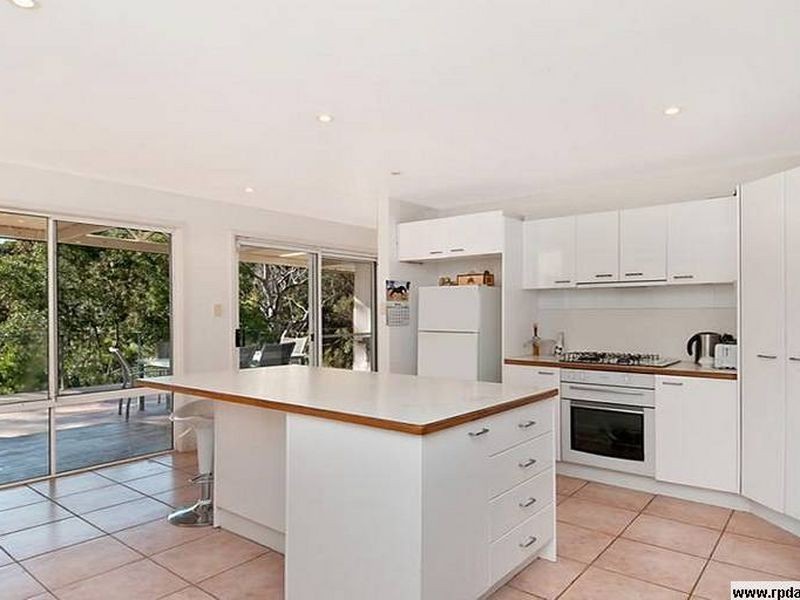 94 Blackbutt Street, Wyoming NSW 2250