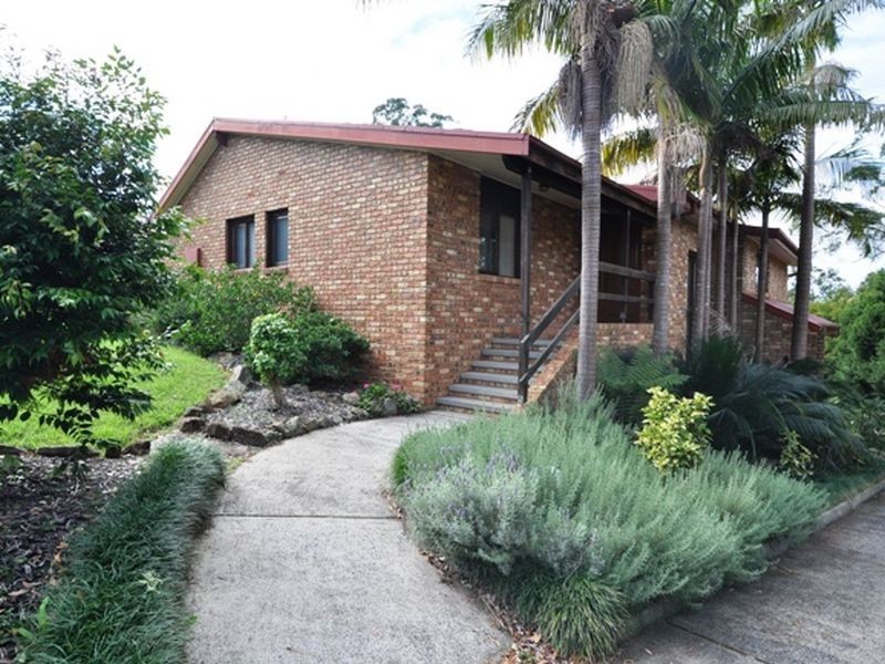 23 Settlers Ridge Close, Lisarow NSW 2250