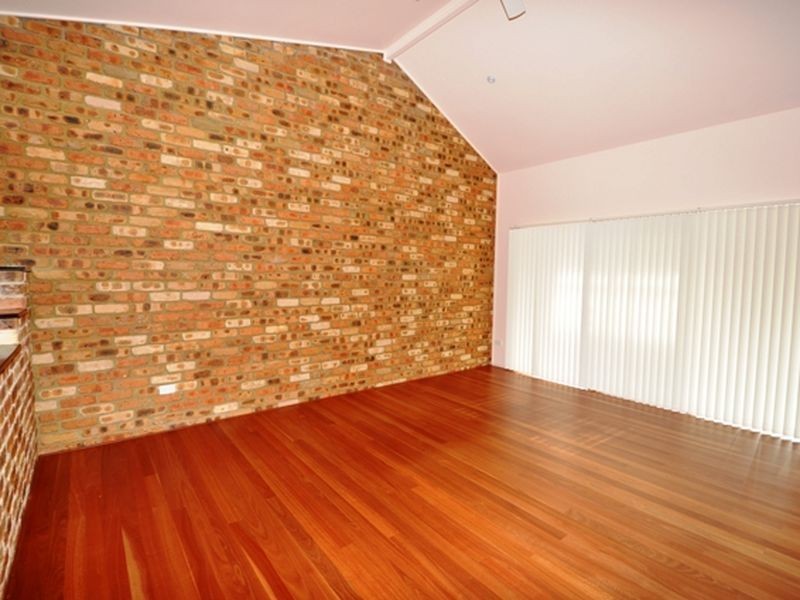 23 Settlers Ridge Close, Lisarow NSW 2250