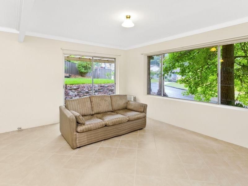 1 Bouvardia Street, Niagara Park NSW 2250