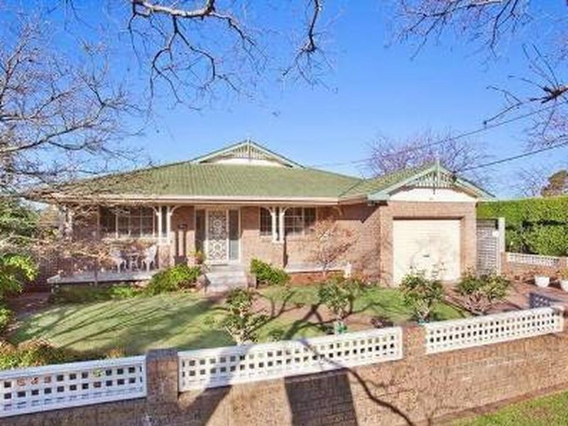 41 Albany Street, Point Frederick NSW 2250