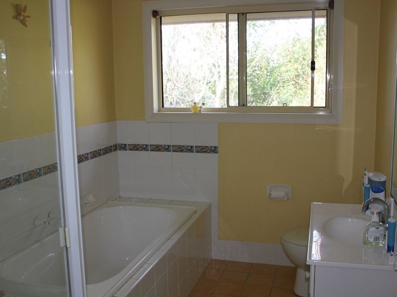 6 Ethel Close, Narara NSW 2250