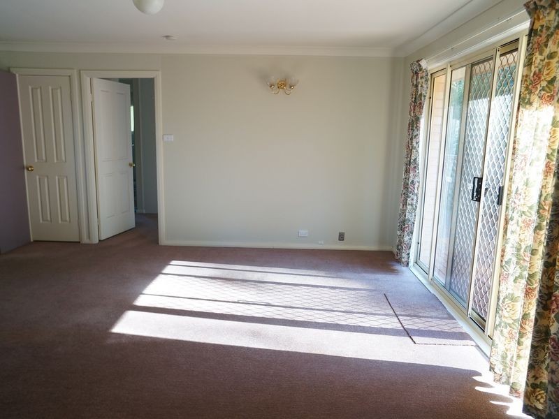 6 Ethel Close, Narara NSW 2250