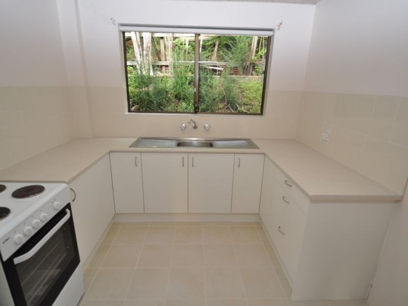 2/144 Faunce Street, Gosford NSW 2250