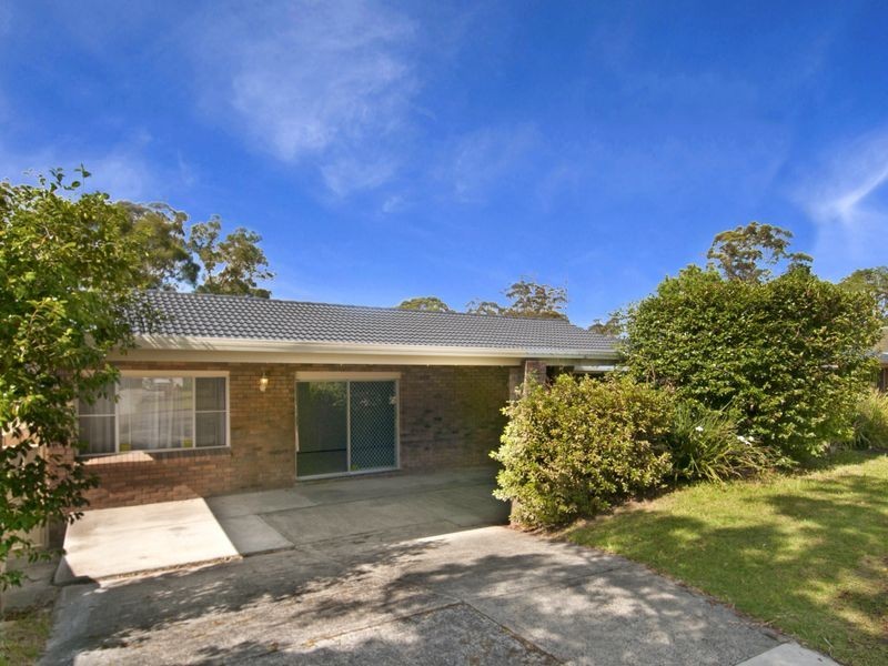 4 Walker Road, Wyoming NSW 2250