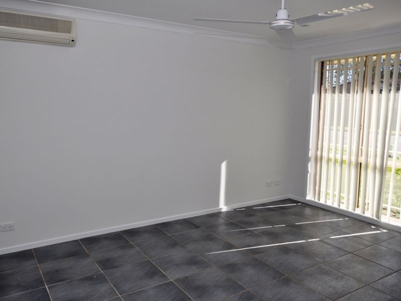 4b Woodview Avenue, Lisarow NSW 2250