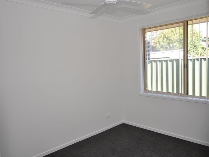 4b Woodview Avenue, Lisarow NSW 2250