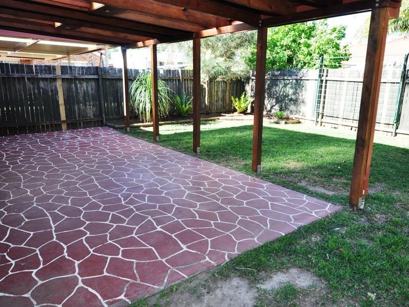 4b Woodview Avenue, Lisarow NSW 2250