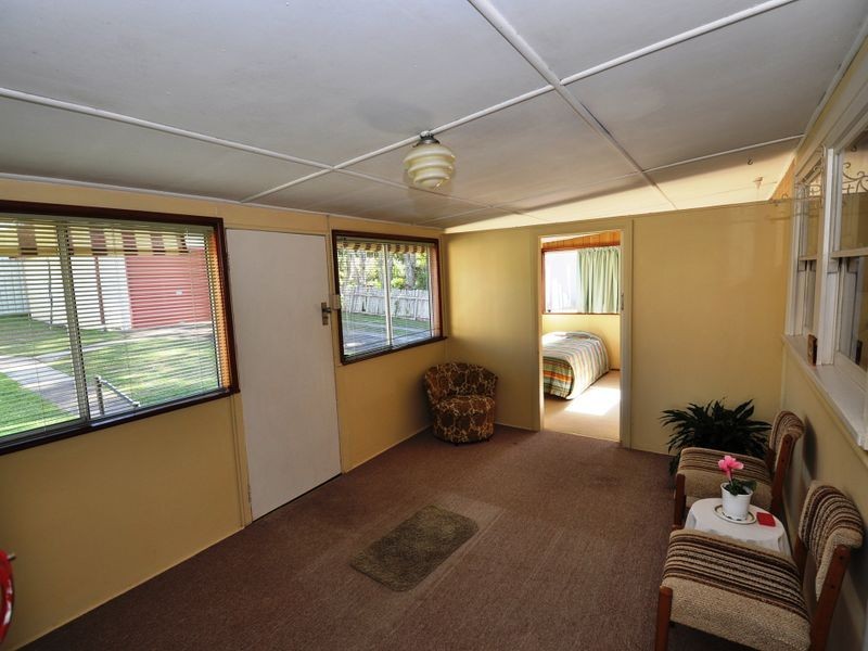 54 Albany Street, Point Frederick NSW 2250