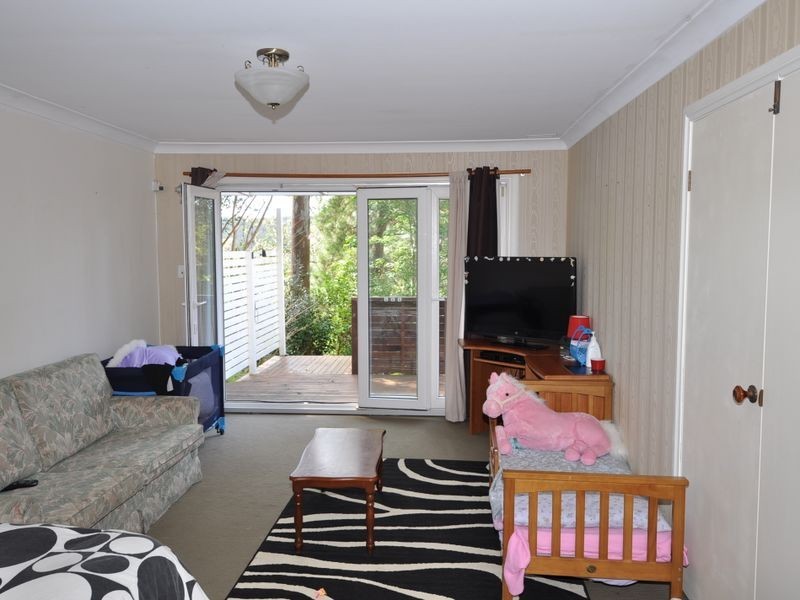 25 Gregory Street, Wyoming NSW 2250