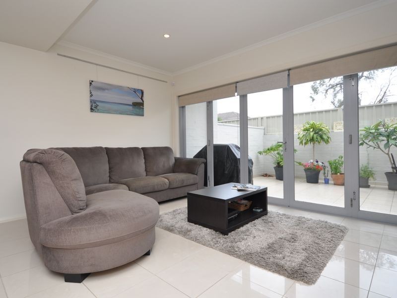 4/28 York street, East Gosford NSW 2250