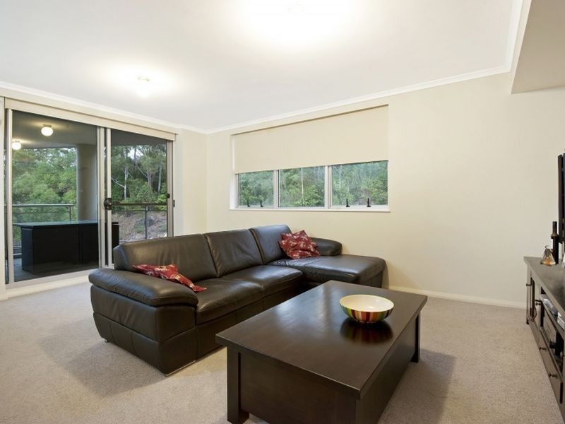 341/80 John Whiteway Drive, Gosford NSW 2250