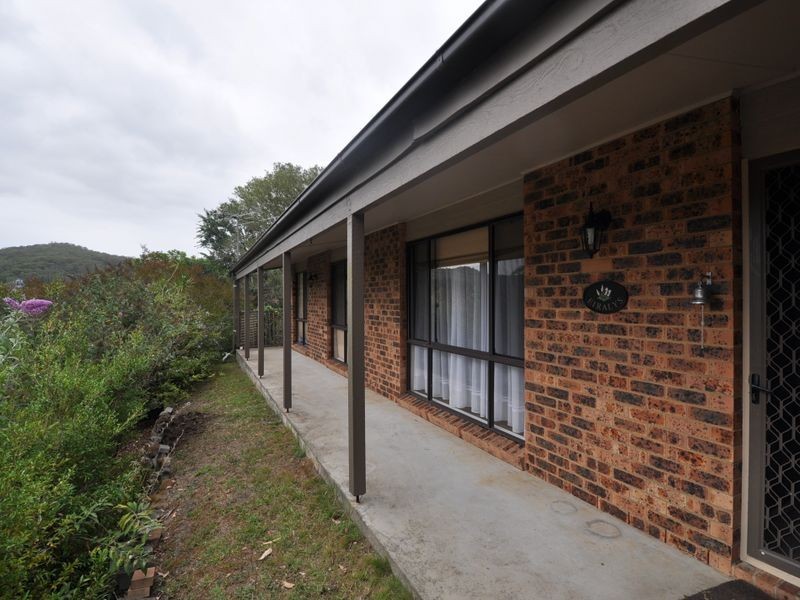 35 Strand Avenue, Narara NSW 2250