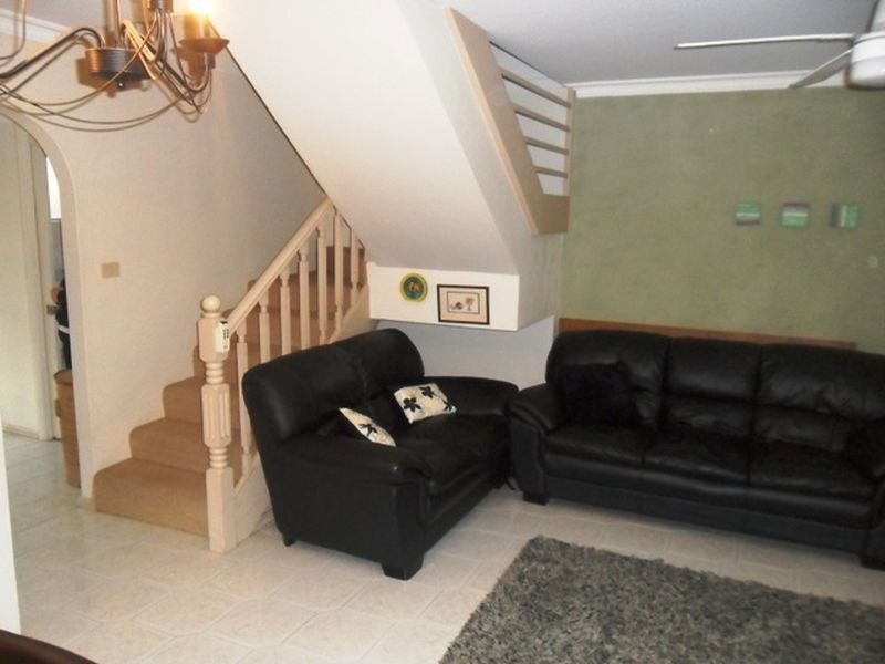 2/12 Duke Street, Point Frederick NSW 2250