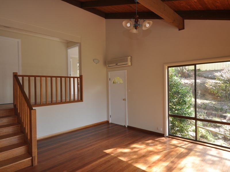 13 Tottenham Place, North Gosford NSW 2250