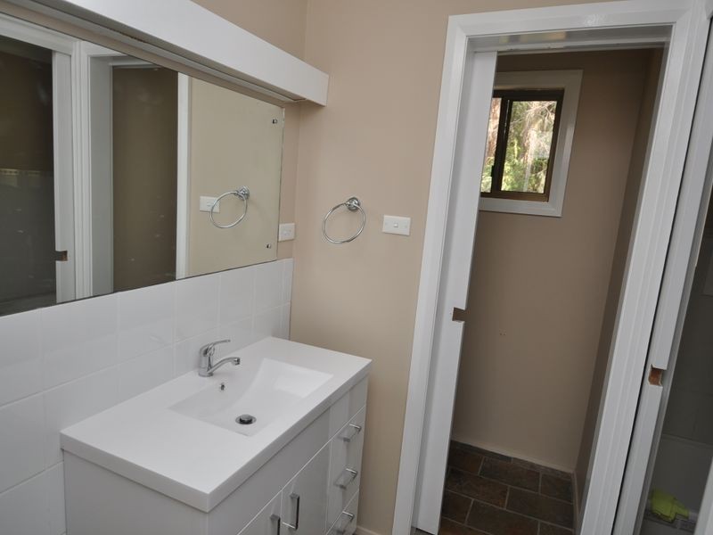 13 Tottenham Place, North Gosford NSW 2250