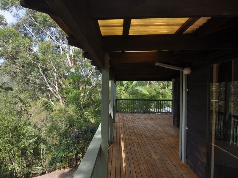 13 Tottenham Place, North Gosford NSW 2250