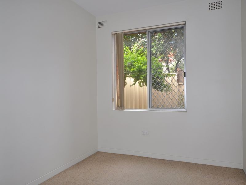 2/28 Caroline Street, East Gosford NSW 2250