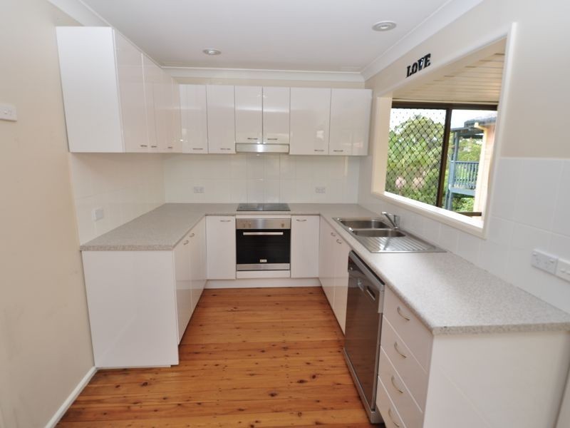32 Lynette Crescent, East Gosford NSW 2250