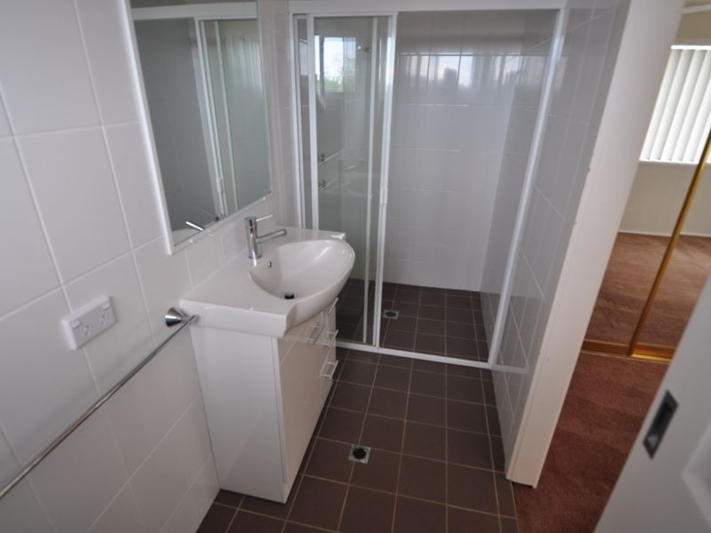 32 Lynette Crescent, East Gosford NSW 2250