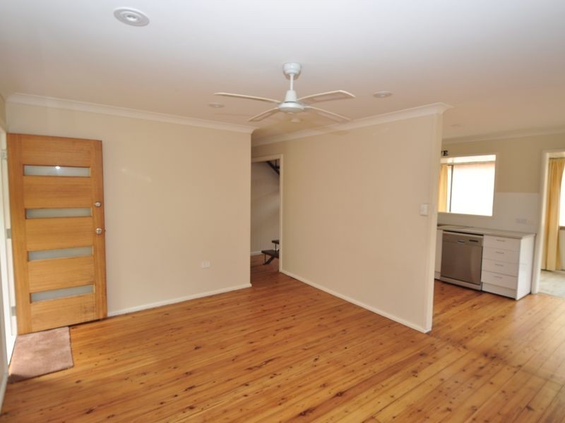 32 Lynette Crescent, East Gosford NSW 2250