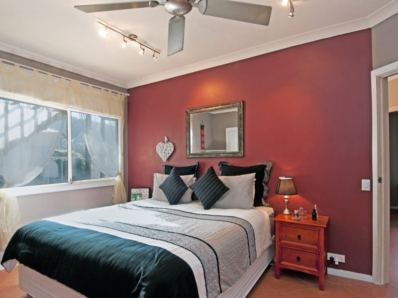 3 Stewart Brougham Close, Lisarow NSW 2250