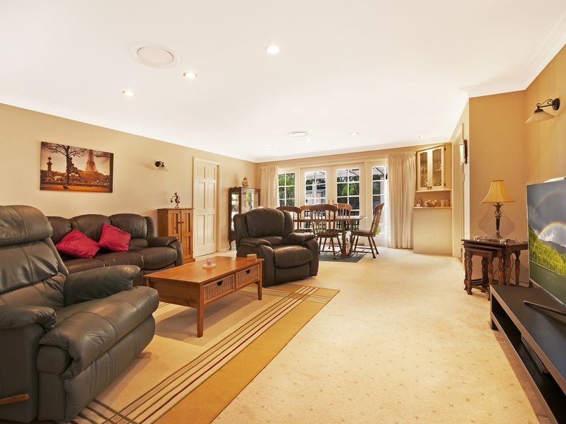 29 Valley View Road, Wyoming NSW 2250