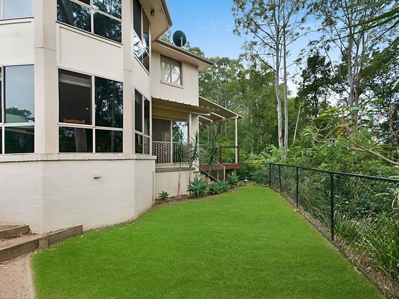 90 Karwin Avenue, Springfield NSW 2250