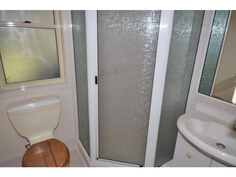 1/51 Henry Parry Drive, Gosford NSW 2250