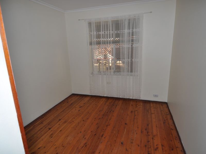 9 Malison Street, Wyoming NSW 2250