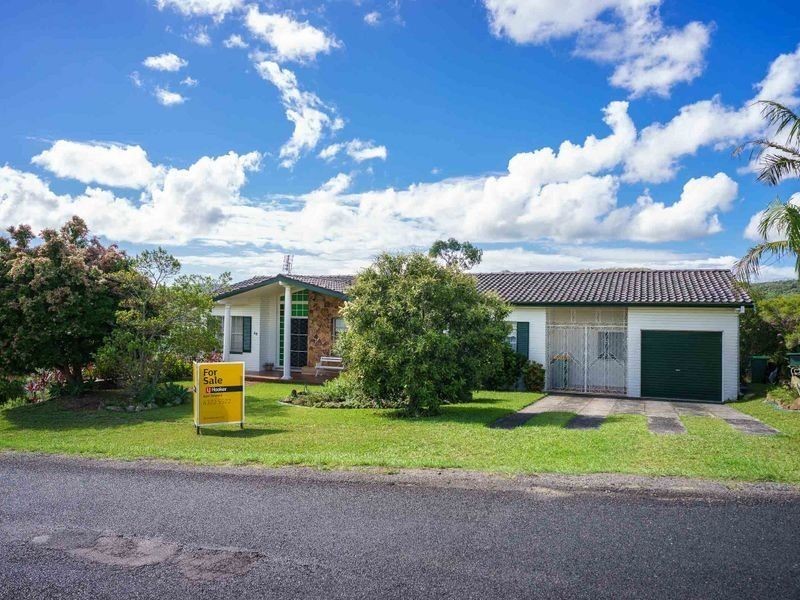 69 Caroline Street, East Gosford NSW 2250