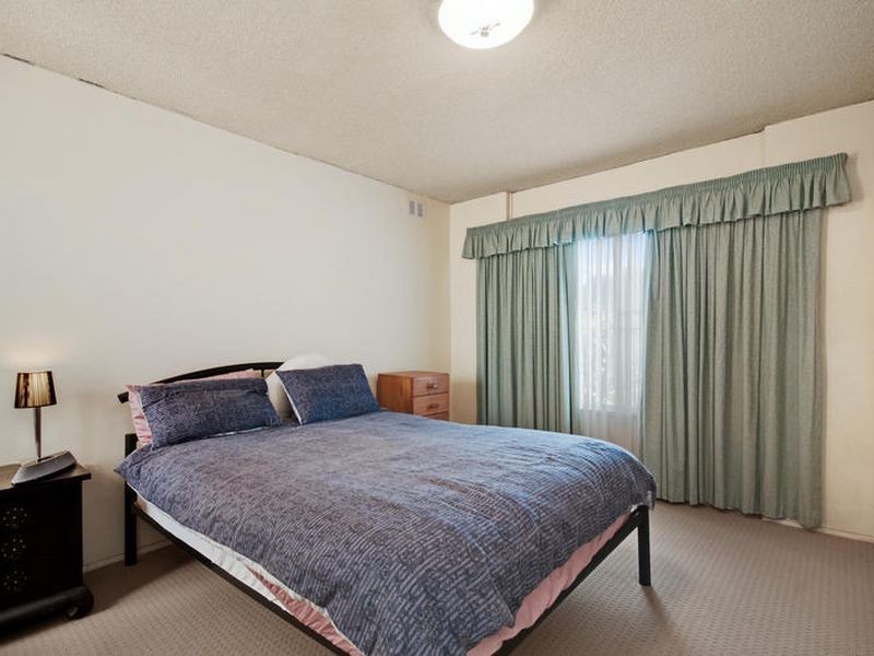 2/146 Albany Street, Point Frederick NSW 2250