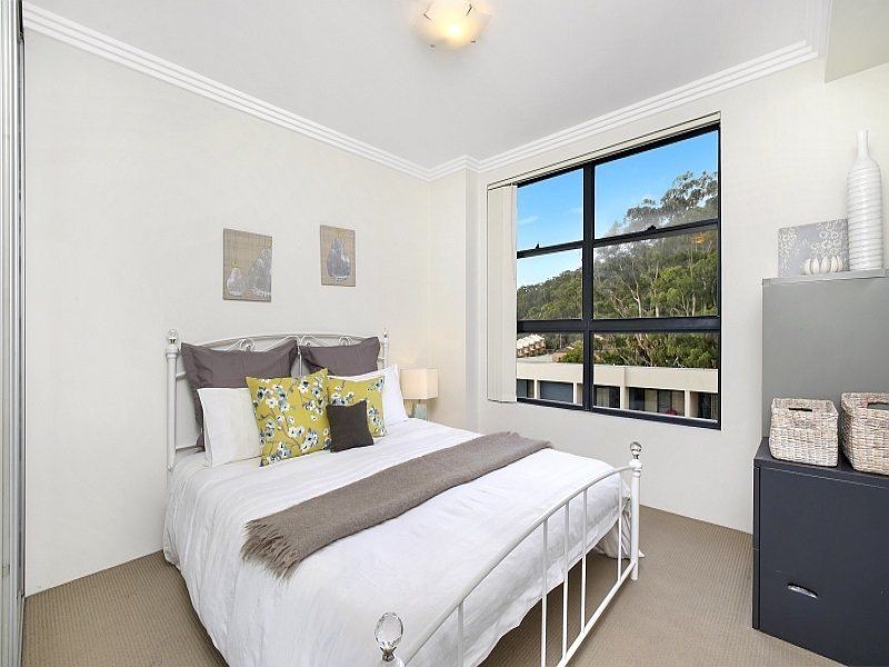 27/24-26 Watt Street, Gosford NSW 2250