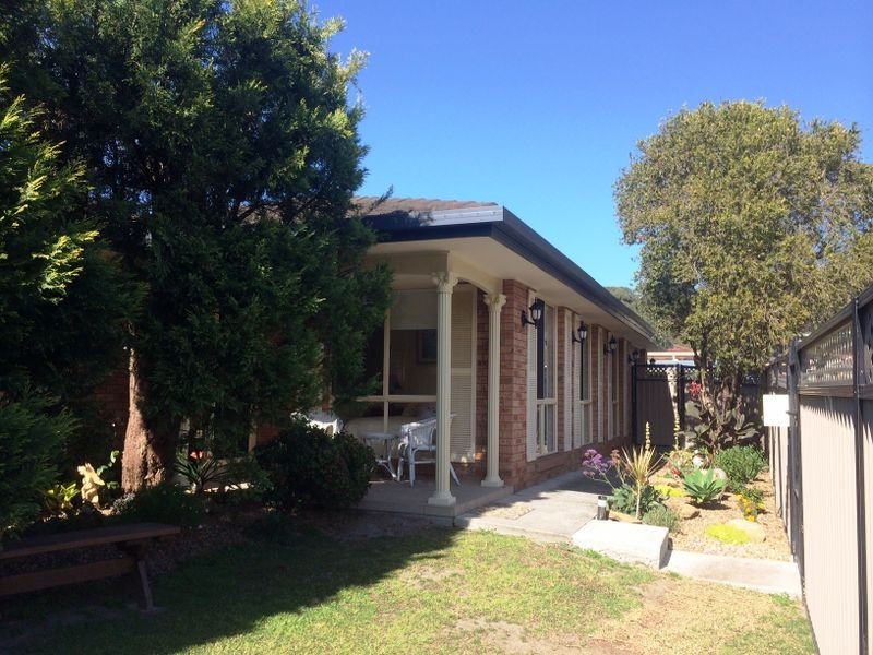 16 Arrawarra Street, Narara NSW 2250