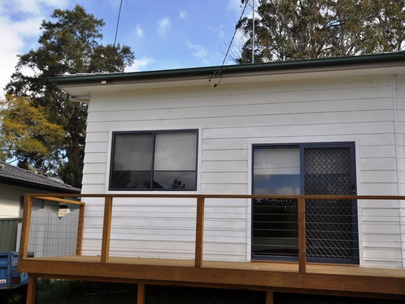 2 Bellbowrie Ave, Narara NSW 2250