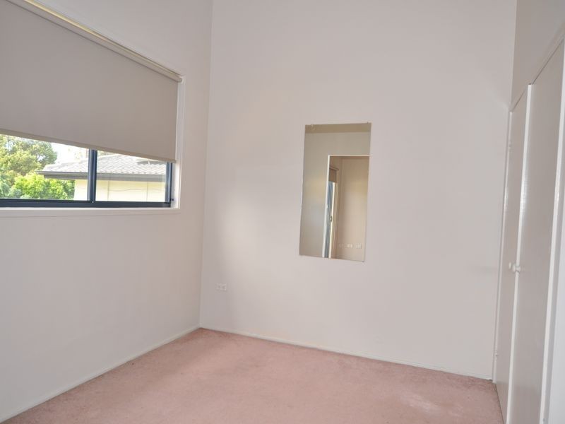 2 Bellbowrie Ave, Narara NSW 2250