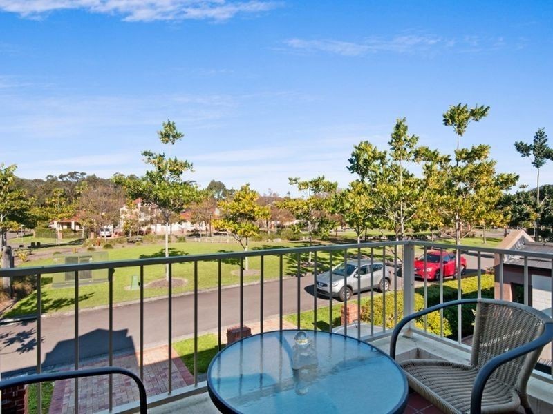 33 Worrell Circuit, Wyoming NSW 2250