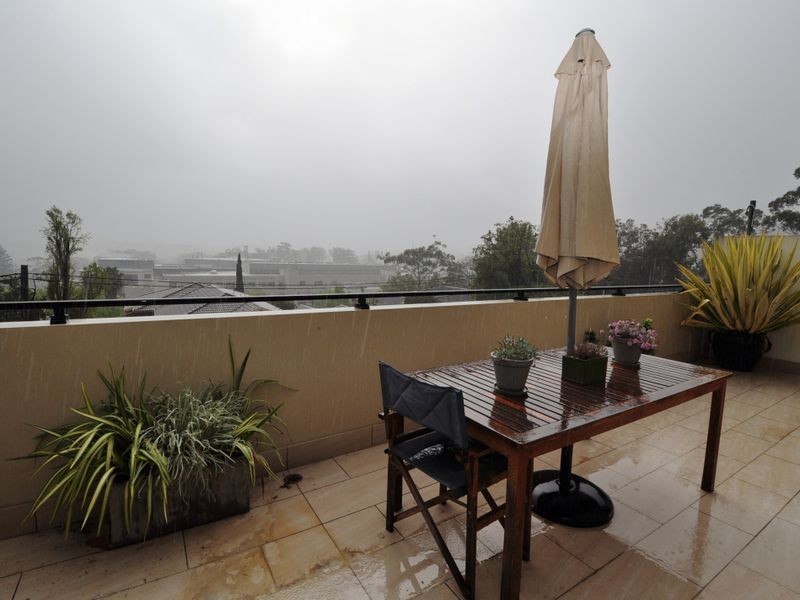 2/89 Faunce Street, West, Gosford NSW 2250