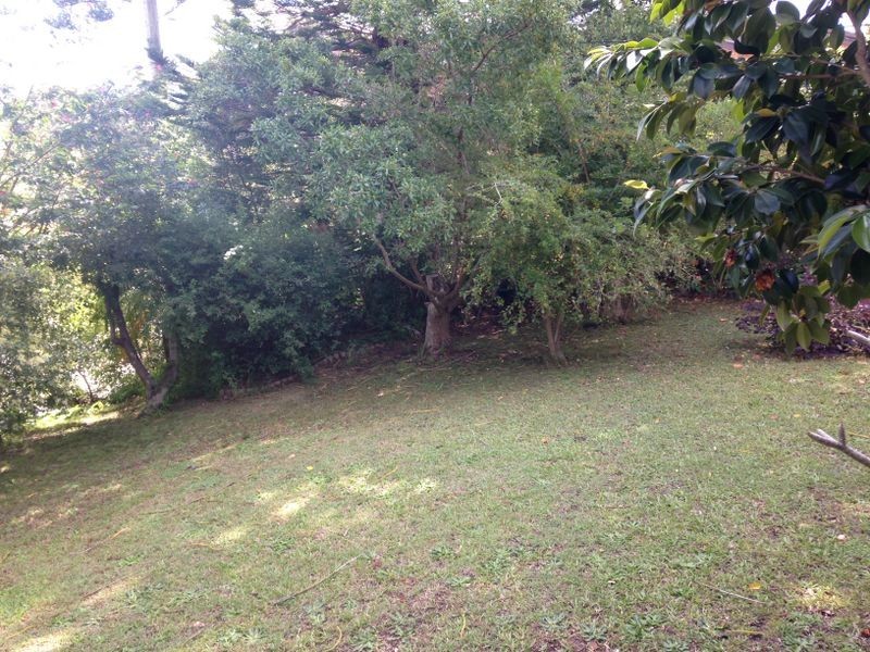 13 Lynn Avenue, Point Frederick NSW 2250