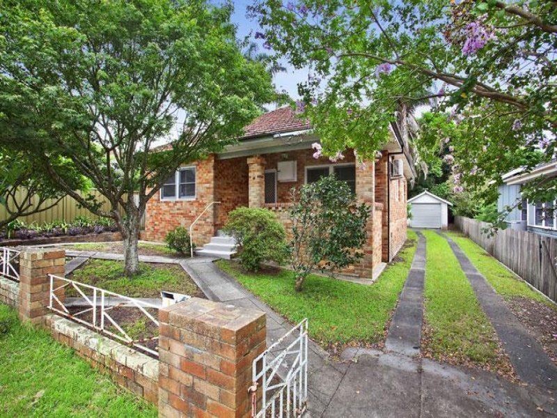 7 Auburn Street, Point Frederick NSW 2250