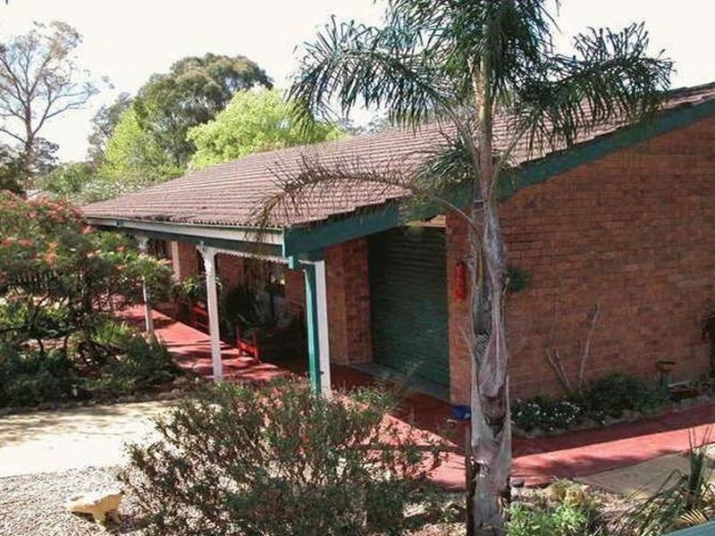 2 Yurunga Avenue, Narara NSW 2250