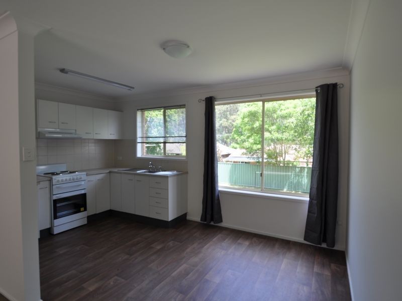 2/60 Bradys Gully Road, North Gosford NSW 2250