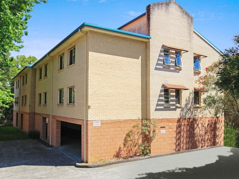 3/170 Gertrude Street, Gosford NSW 2250