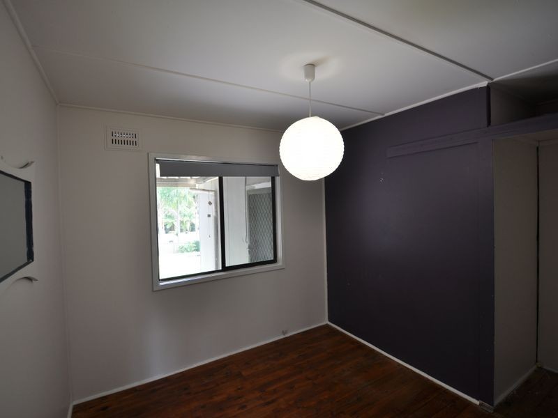 22 Sunset Street, Wyoming NSW 2250