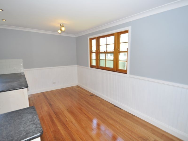 6 Yates Road, Ourimbah NSW 2258