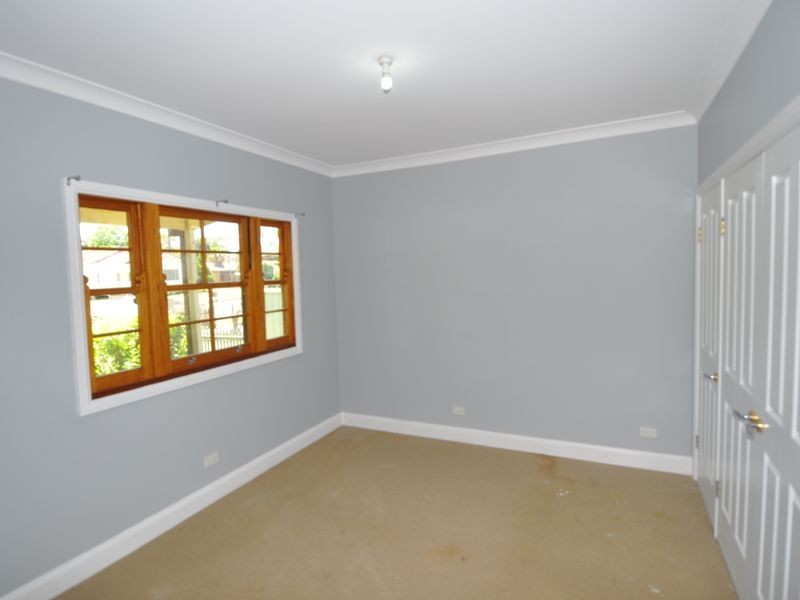 6 Yates Road, Ourimbah NSW 2258