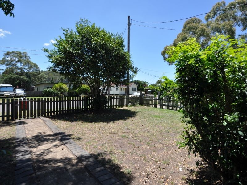 6 Yates Road, Ourimbah NSW 2258